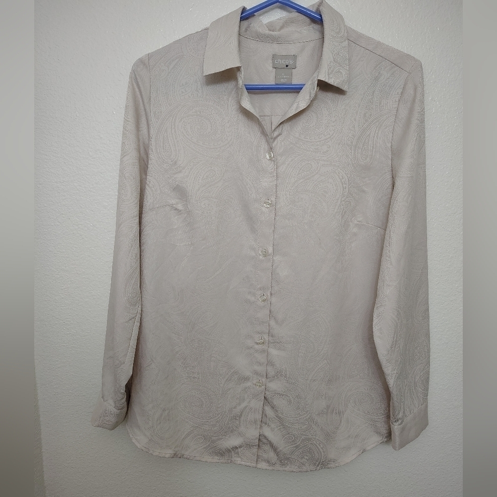 Chico's Women's Cream Button Down Long Sleeve Blouse Paisley Print Sz Small
